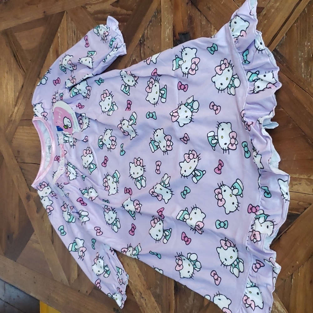 Hello kitty night gown size 3t